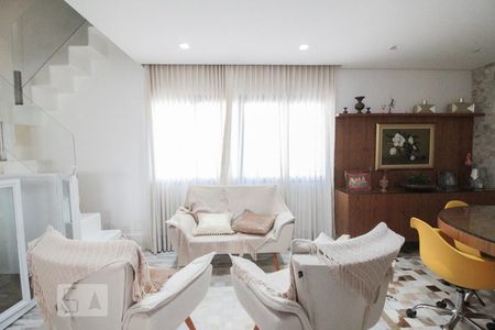 Apartamento à venda com 200m², 3 quartos e 3 vagasSala