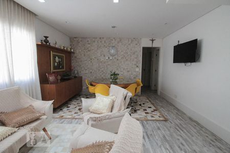 Apartamento à venda com 200m², 3 quartos e 3 vagasSala