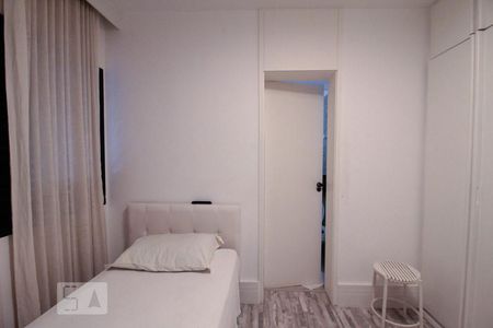 Apartamento à venda com 200m², 3 quartos e 3 vagasquarto