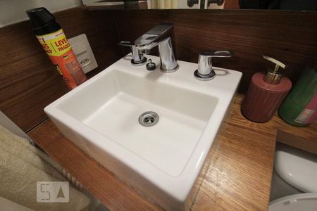 Apartamento à venda com 200m², 3 quartos e 3 vagasBanheiro do Quarto 1