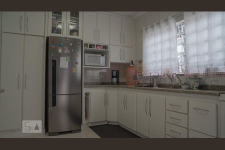 Casa à venda com 192m², 4 quartos e 3 vagasCozinha