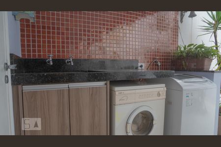 Casa à venda com 192m², 4 quartos e 3 vagasÁrea de Serviço