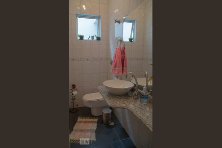 Casa à venda com 192m², 4 quartos e 3 vagasLavabo