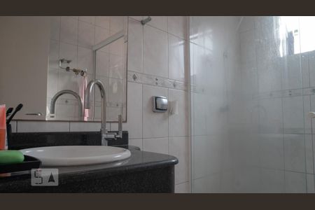 Casa à venda com 192m², 4 quartos e 3 vagasBanheiro Suite 2