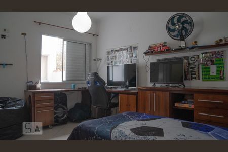 Casa à venda com 192m², 4 quartos e 3 vagasBanheiro Suite 2