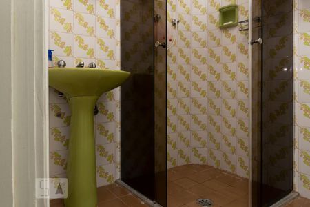 Banheiro Social de apartamento para alugar com 2 quartos, 85m² em Vila da Saúde, São Paulo