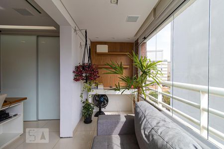 Varanda de kitnet/studio para alugar com 1 quarto, 40m² em Bela Vista, São Paulo