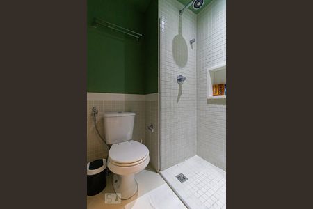 Studio para alugar com 40m², 1 quarto e 1 vaga Studio para alugar com 40m², 1 quarto e 1 vagaBanheiro