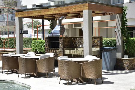 Apartamento para alugar com 107m², 2 quartos e 1 vagaÁrea comum - Churrasqueira