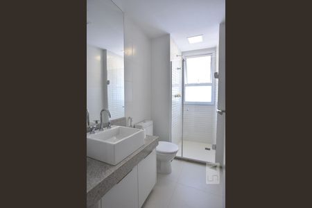 Apartamento para alugar com 107m², 2 quartos e 1 vagaBanheiro da Suíte 1