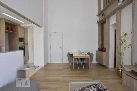 Sala de apartamento para alugar com 2 quartos, 107m² em Barra da Tijuca, Rio de Janeiro