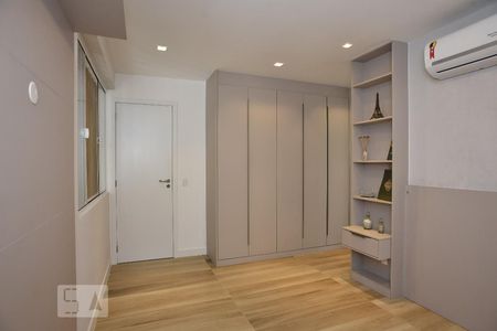 Apartamento para alugar com 107m², 2 quartos e 1 vagaSuíte 1