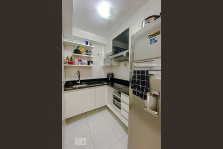 Apartamento à venda com 49m², 2 quartos e 1 vagaCozinha