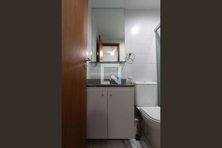 Apartamento à venda com 85m², 2 quartos e 1 vagaBanheiro da suíte 2