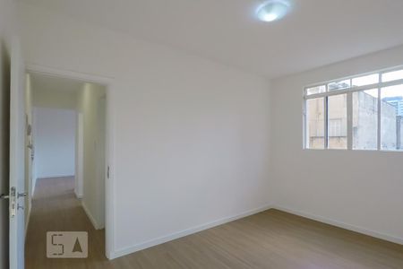 Apartamento à venda com 47m², 1 quarto e sem vagaQuarto