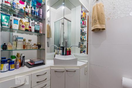 Apartamento para alugar com 140m², 2 quartos e 1 vagaBanheiro da Suíte 1