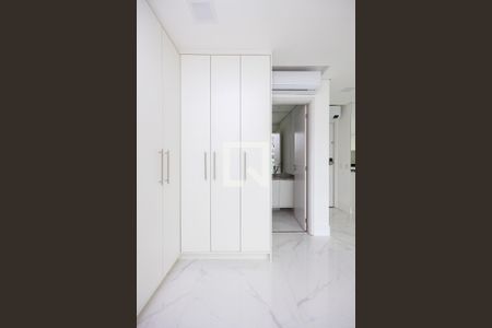 Studio de kitnet/studio para alugar com 0 quarto, 43m² em Campo Belo, São Paulo