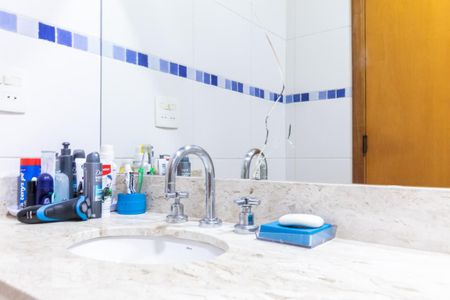 Casa à venda com 310m², 3 quartos e 4 vagas Casa à venda com 310m², 3 quartos e 4 vagasBanheiro da Suíte 3 - Torneira