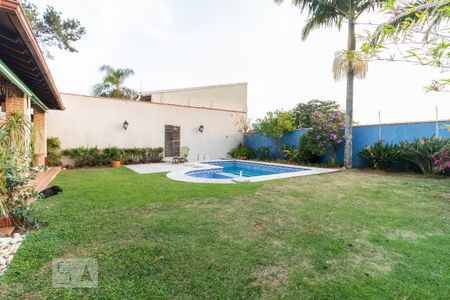 Casa à venda com 310m², 3 quartos e 4 vagas Casa à venda com 310m², 3 quartos e 4 vagasÁrea da Piscina