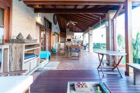 Casa à venda com 310m², 3 quartos e 4 vagas Casa à venda com 310m², 3 quartos e 4 vagasÁrea Gourmet