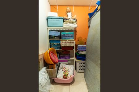 Casa à venda com 310m², 3 quartos e 4 vagas Casa à venda com 310m², 3 quartos e 4 vagasQuarto de Serviço