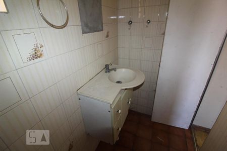 Casa à venda com 160m², 3 quartos e 2 vagasBanheiro 1 suite