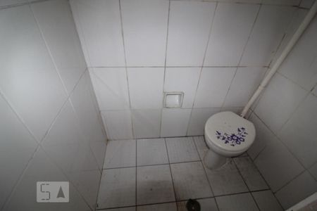 Casa à venda com 160m², 3 quartos e 2 vagasBanheiro serviço