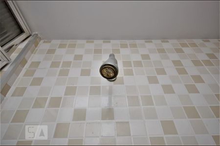 Apartamento à venda com 120m², 3 quartos e sem vagaChuveiro