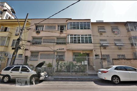 Apartamento à venda com 120m², 3 quartos e sem vagaFachada
