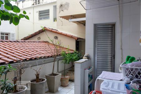 Apartamento para alugar com 125m², 3 quartos e sem vaga Apartamento para alugar com 125m², 3 quartos e sem vagaÁrea de Serviço