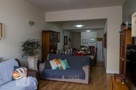 Apartamento para alugar com 125m², 3 quartos e sem vaga Apartamento para alugar com 125m², 3 quartos e sem vagaSala