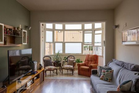 Apartamento para alugar com 125m², 3 quartos e sem vaga Apartamento para alugar com 125m², 3 quartos e sem vagaSala