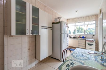 Cozinha de apartamento à venda com 2 quartos, 75m² em Centro, Barueri
