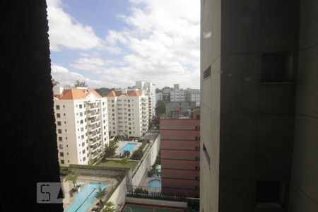 Apartamento para alugar com 306m², 4 quartos e 4 vagasVista da suíte 3