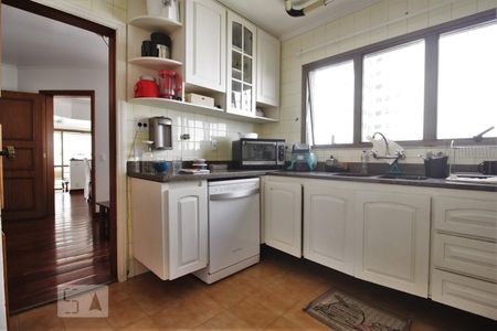 Apartamento para alugar com 306m², 4 quartos e 4 vagasCozinha