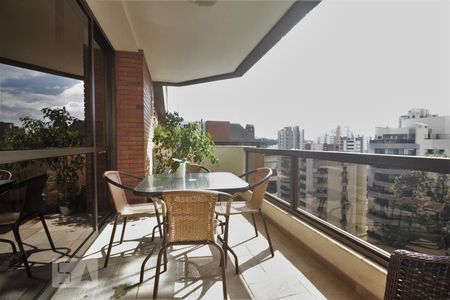 Varanda de apartamento à venda com 4 quartos, 306m² em Vila Morumbi, São Paulo