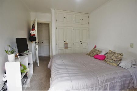 Apartamento para alugar com 306m², 4 quartos e 4 vagasSuíte 2