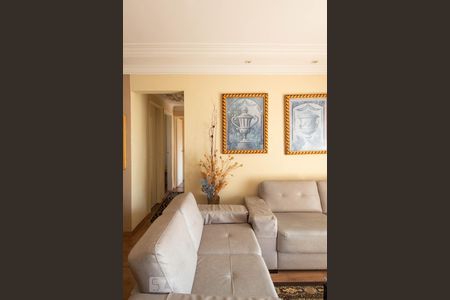 Sala de apartamento à venda com 3 quartos, 74m² em Vila Vermelha, São Paulo