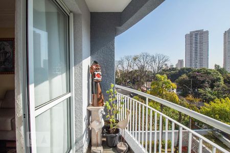 Apartamento à venda com 74m², 3 quartos e 1 vaga Apartamento à venda com 74m², 3 quartos e 1 vagaVaranda da sala