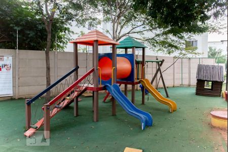 Apartamento à venda com 38m², 2 quartos e sem vagaÁrea Comum - Playground