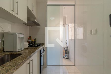 Apartamento à venda com 57m², 2 quartos e 1 vaga Apartamento à venda com 57m², 2 quartos e 1 vagaCozinha