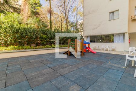 Apartamento à venda com 57m², 2 quartos e 1 vaga Apartamento à venda com 57m², 2 quartos e 1 vagaÁrea comum - Playground