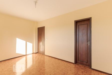 Suíte de apartamento para alugar com 3 quartos, 120m² em Jardim Lindoia, Porto Alegre