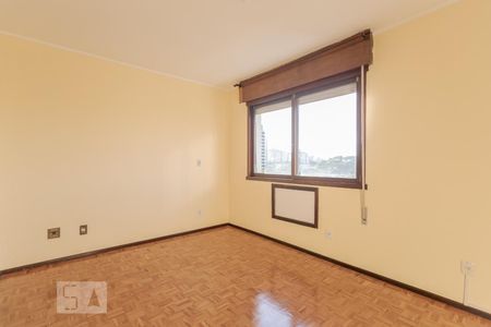 Suíte de apartamento para alugar com 3 quartos, 120m² em Jardim Lindoia, Porto Alegre