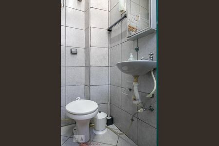 Banheiro de apartamento para alugar com 1 quarto, 35m² em Centro Histórico de São Paulo, São Paulo