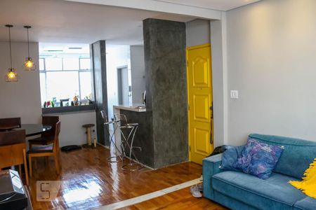 Sala de apartamento para alugar com 3 quartos, 125m² em Coração Eucarístico, Belo Horizonte