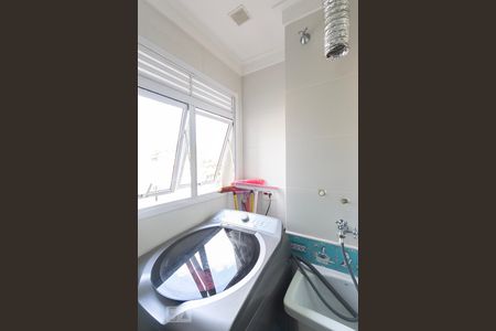 Apartamento à venda com 72m², 2 quartos e 1 vagaÁrea de Serviço