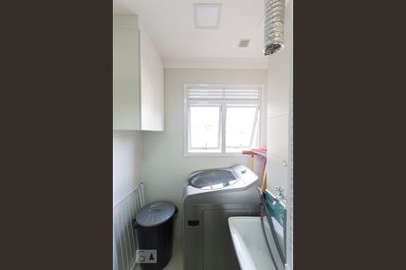 Apartamento à venda com 72m², 2 quartos e 1 vagaÁrea de Serviço