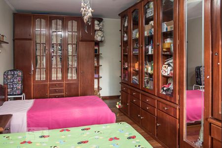 Casa à venda com 340m², 4 quartos e 4 vagasQuarto 1