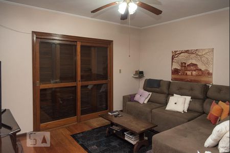 Casa à venda com 340m², 4 quartos e 4 vagasSala